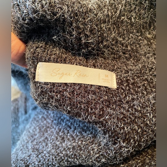 Sugar Rain Medium Women’s Long Cardigan - Picture 5 of 6